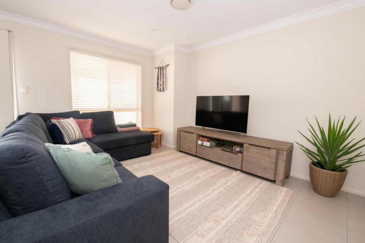 Park Spacious 2 Bedroom Unit Close To Cbd Holiday home *